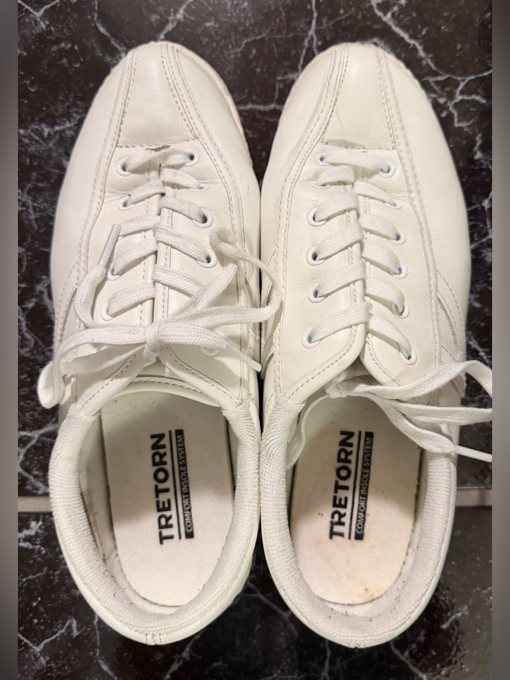 Classic Tretorn White Leather Low Top Lace-Up Sneakers Size 9